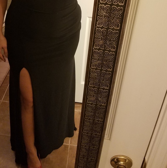 Evening gown - Picture 7 of 7